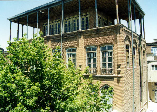 عمارت احمدزاده سنندج
