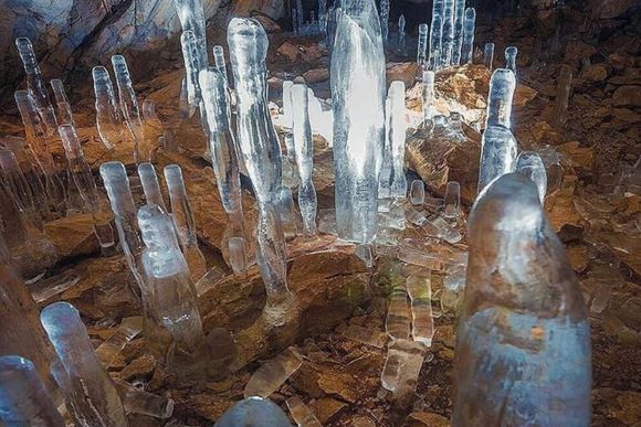 غار یخ سمیرم